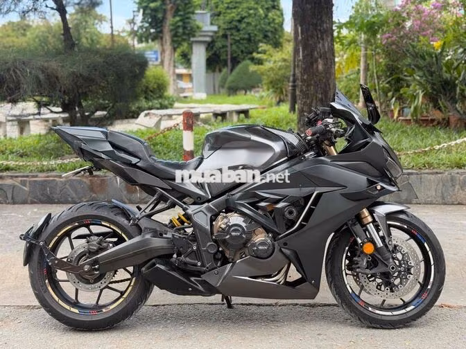 Honda CBR650R 2022 Đen nhám viền cam