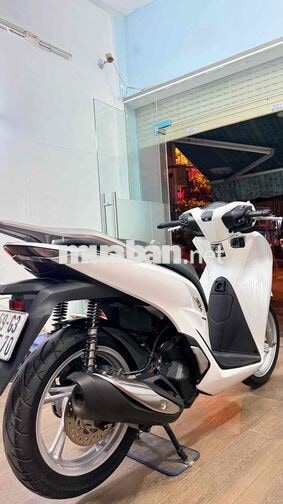 SH125 2022 Odo thấp chuẩn 15k vỏ zin còn đủ 1 cặp