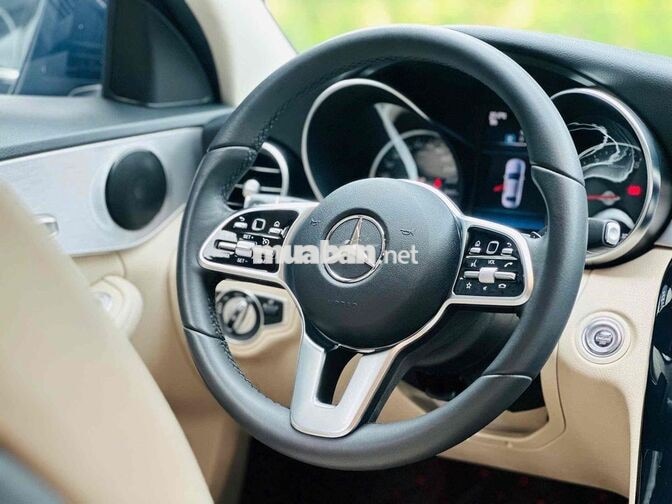Mercedes-Benz C180 AMG 2020 Đen 44.000km