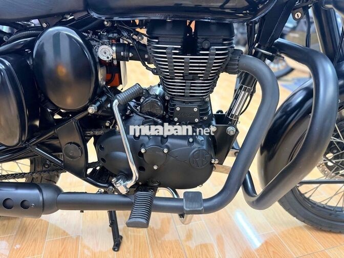 Royal Enfield Classic 500 2018 Đen