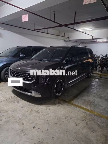 KIA Carnival Signature 2025 Đen