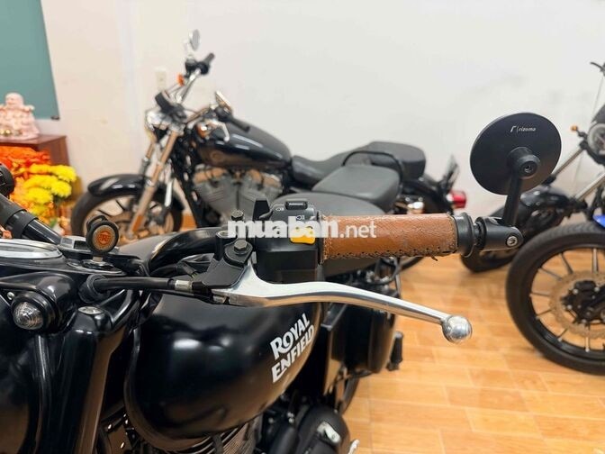 Royal Enfield Classic 500 2018 Đen