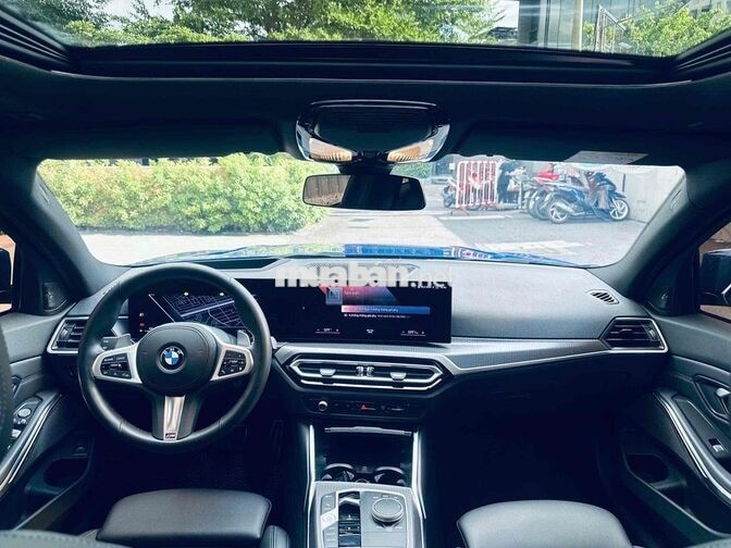 BMW 330i M Sport 2023 Xanh Portimao 21.000km