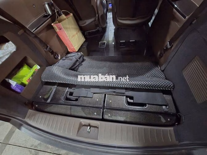 KIA Carnival Signature 2025 Đen