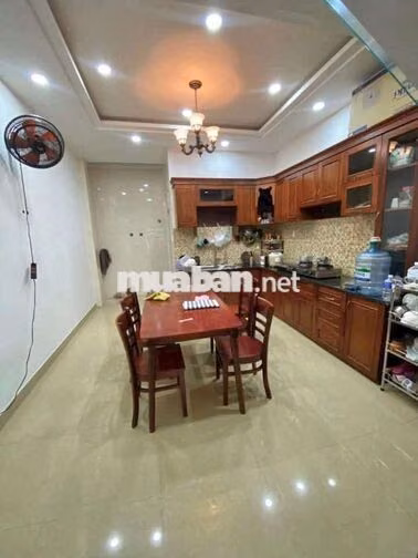 🔥 NHÀ 5PN FULL NỘI THẤT – ĐỐI DIỆN VẠN PHÚC CITY – HXT –!