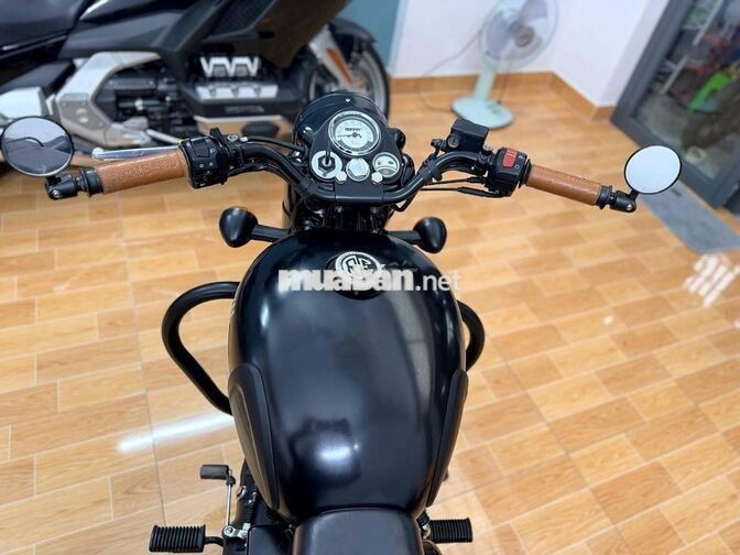 Royal Enfield Classic 500 2018 Đen