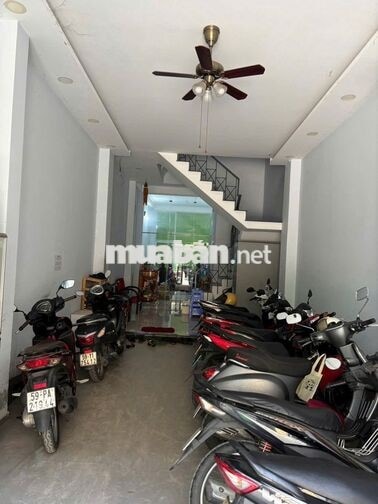Cho thuê văn phòng 35m2 lầu 1 Bàu Cát 6 Q,Tân Bình