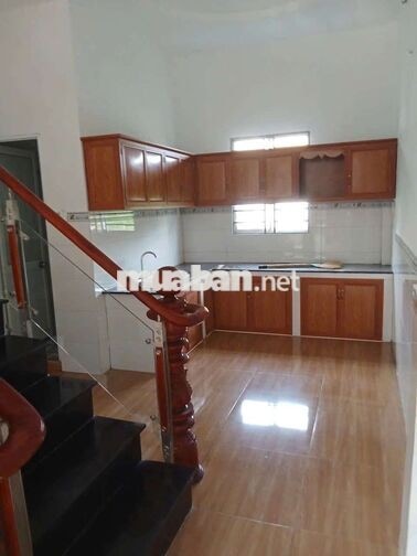 Nhà Thuê 4_10 Lầu suốt có 2pn Đẹp mới Đường Lê Thị ngay vĩnh lộc a