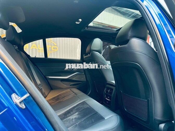 BMW 330i M Sport 2023 Xanh Portimao 21.000km