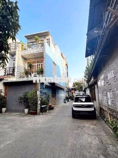 BÁN NHÀ GẦN EAON TÂN PHÚ(4X14M) 3TẦNG 3PN 3VS Hẻm Xe Tải