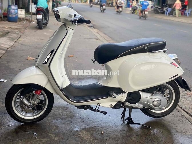 Piaggio Vespa Sprint Trắng ZIN ÊM CHẤT. siêu đẹp