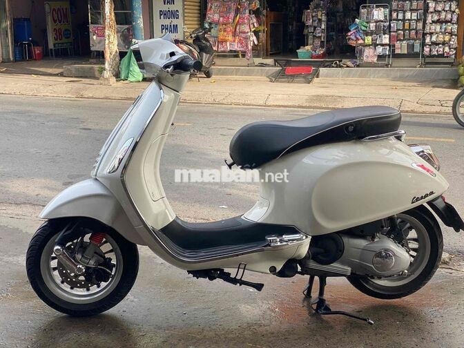 Piaggio Vespa Sprint Trắng ZIN ÊM CHẤT. siêu đẹp