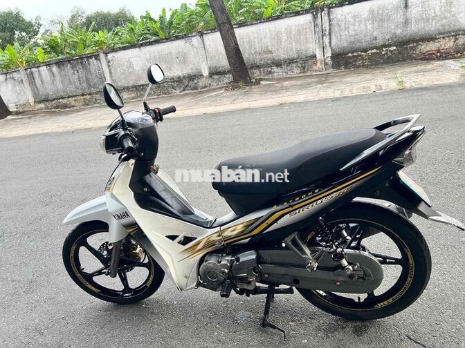 Yamaha Sirius RC Trắng đen vàng Xe số