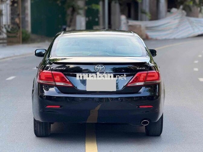 Toyota Camry 2.4G 2011 Đen
