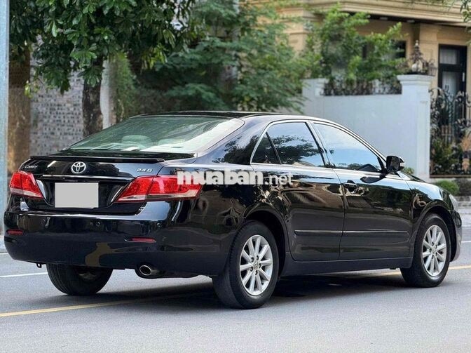 Toyota Camry 2.4G 2011 Đen