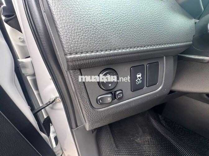 Mitsubishi Xpander AT 2025 Trắng Tự động