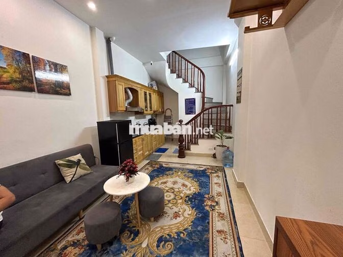 Cho thuê văn phòng nguyên căn full tiện ích vị trí đẳng cấp