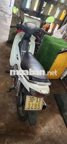 Xe số Sirius Trắng