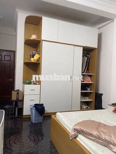CHO THUÊ NHÀ HẺM XE HƠI – HUỲNH TẤN PHÁT, QUẬN 7