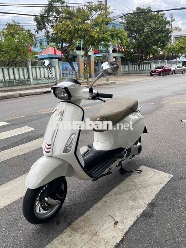 Piaggio Vespa Trắng Xe tay ga