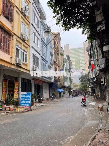 Cho thuê văn phòng nguyên căn full tiện ích vị trí đẳng cấp
