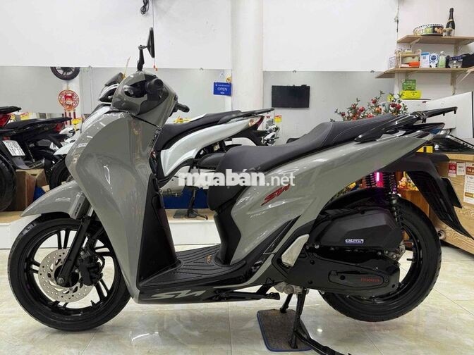 Honda SH 125 CBS 2023 Xám xi măng