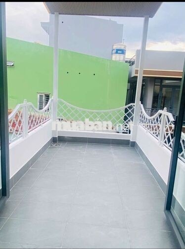 BÁN NHÀ MỚI XÂY 2 TẦNG _ 60M2_ NGAY CHỢ PHÚ XUÂN _ NHÀ BÈ