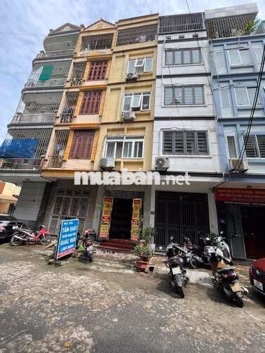 Cho thuê văn phòng nguyên căn full tiện ích vị trí đẳng cấp