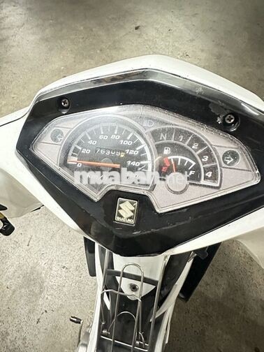 Suzuki XBike Trắng đen 2024