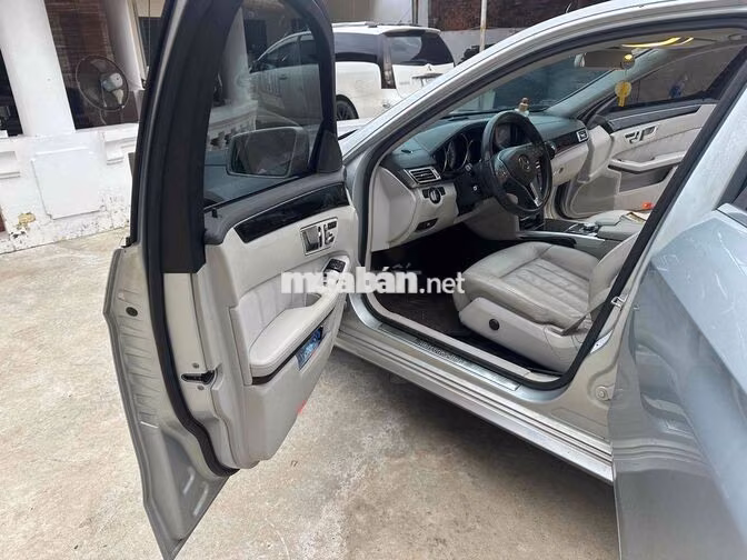 Mercedes-Benz E250 2014 Bạc
