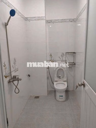 cần cho thuề nhà PTTN gần Dương Thị Giang DT 5x22 .1 trệt 2Lầu 3PN 3WS