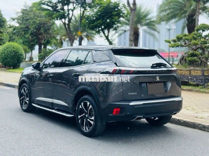 Peugeot 2008 Allure 1.2 AT 2025 Xám | 18,000 Km