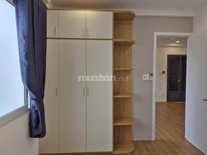 Chung Cư Phan Xích Long-2PN/ 70m2, NT cơ bản, giá 10 tr/th