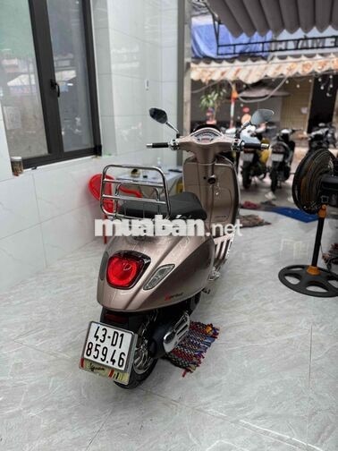 Piaggio Vespa Sprint 2019 tft đồ chơi nhiều