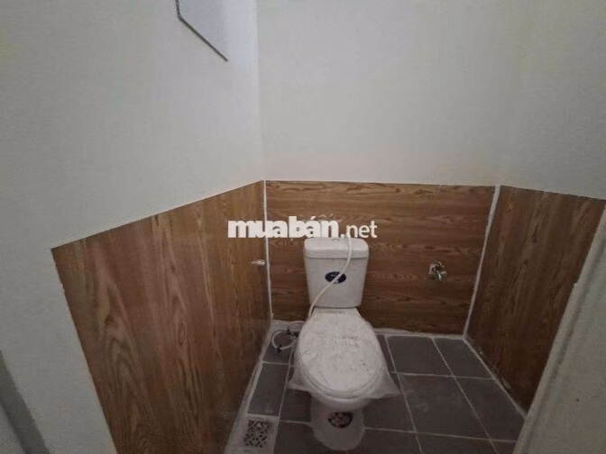 CHO THUÊ CĂN 2 PHÒNG NGỦ + 2 WC CÓ SÂN THƯỢNG RIÊNG – GIÁ 4,5 TRIỆU