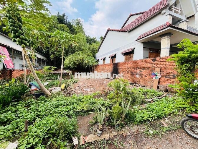 Đất SHR Dt 121m2 tc 105m2 ngay trạm thu phí Bình Thung
