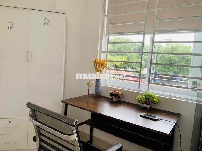 cho thuê phòng ban công kdc Phước Kiển a - ngay trường Tôn Dưcd Thắng