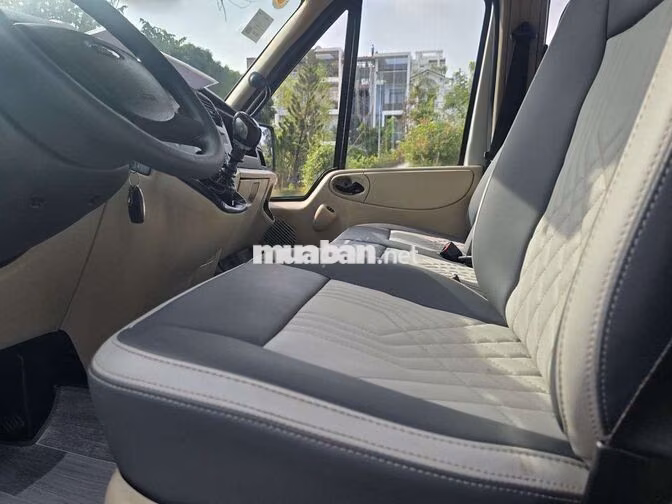 TRANSIT LUXURY 2018 CAM MÁY RIN BẢO HÀNH 1 NĂM