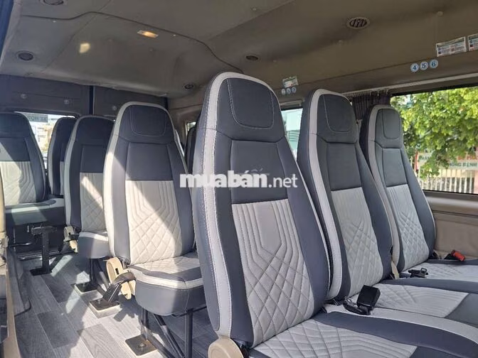 TRANSIT LUXURY 2018 CAM MÁY RIN BẢO HÀNH 1 NĂM