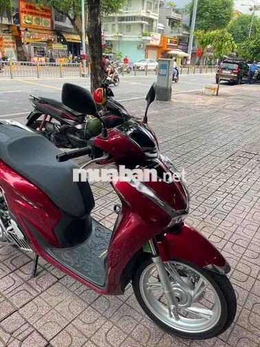 SH 125 CBS 2025 Đỏ Bạc Đen 600km bstp 9chủ