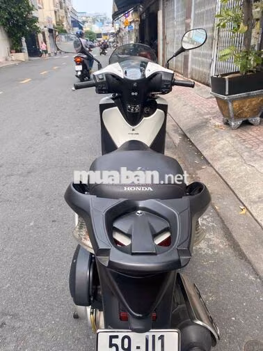 Honda SH 150 2013 Trắng Nhập khẩu