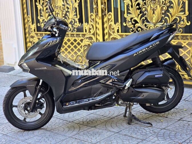bán xe Honda Air Blade 4val cao cấp Đen sport