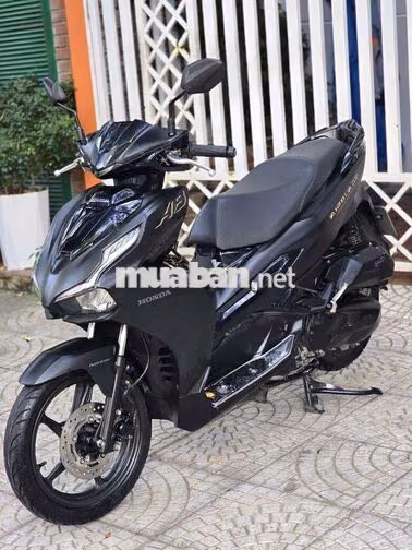 Honda Air Blade 4val đời mới Sport Đen mù cao cấp
