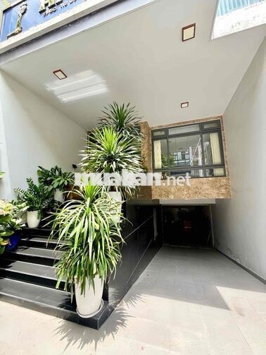văn phòng Trệt + Lầu 6x17m sàn trống suốt giá tốt chỉ 21 triệu/tháng