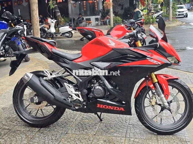 CBR150R xe chạy thử (cty xuất hóa đơn)new 99,99%