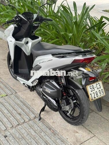 Vario 150 đời 2021 bạc porches bstp chính chủ