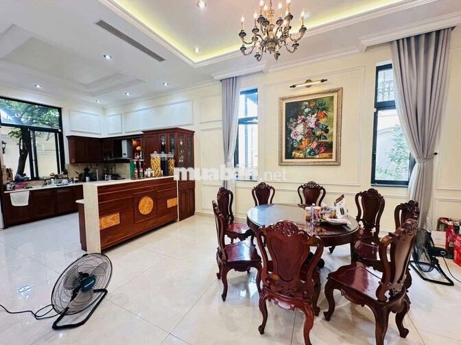 Biệt Thự 3 Tầng 510m2 Hiệp Bình Chánh Đi bộ 100M Tới Gigamall 50.x Tỷ