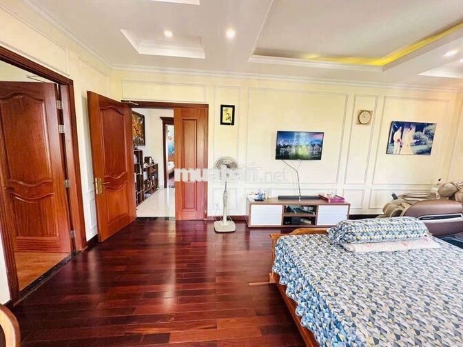 Biệt Thự 3 Tầng 510m2 Hiệp Bình Chánh Đi bộ 100M Tới Gigamall 50.x Tỷ