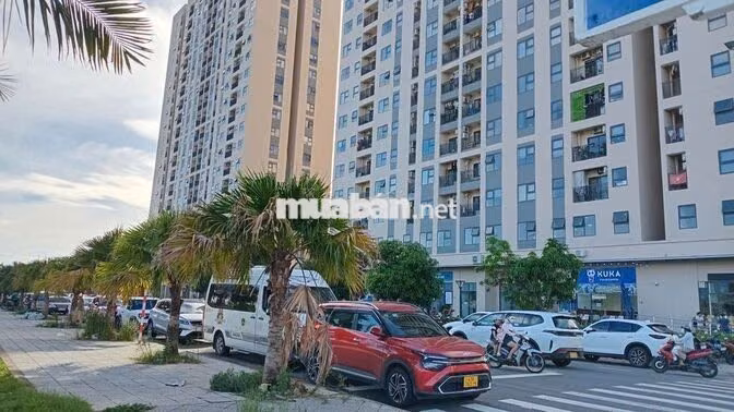 CHO THUÊ NHÀ CẤP 4 MT KINH DOANH VIEW TRỰC DIỆN TÒA CHUNG CƯ BẦU TRÀM