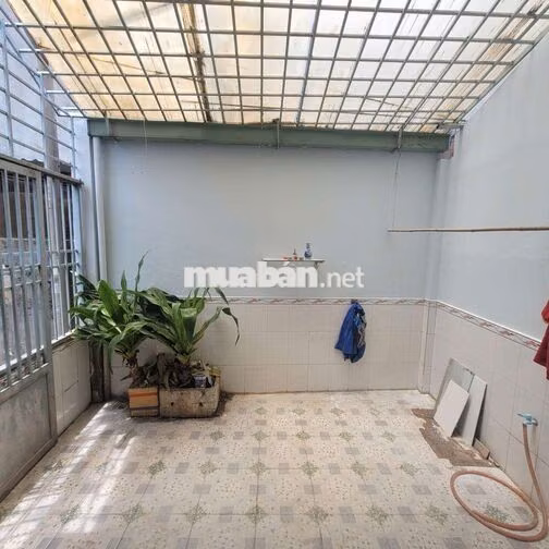 Cho thuê nhà nguyên căn Tân Thới Nhất 1 Q12, 4x15m, 2PN, 7tr/tháng